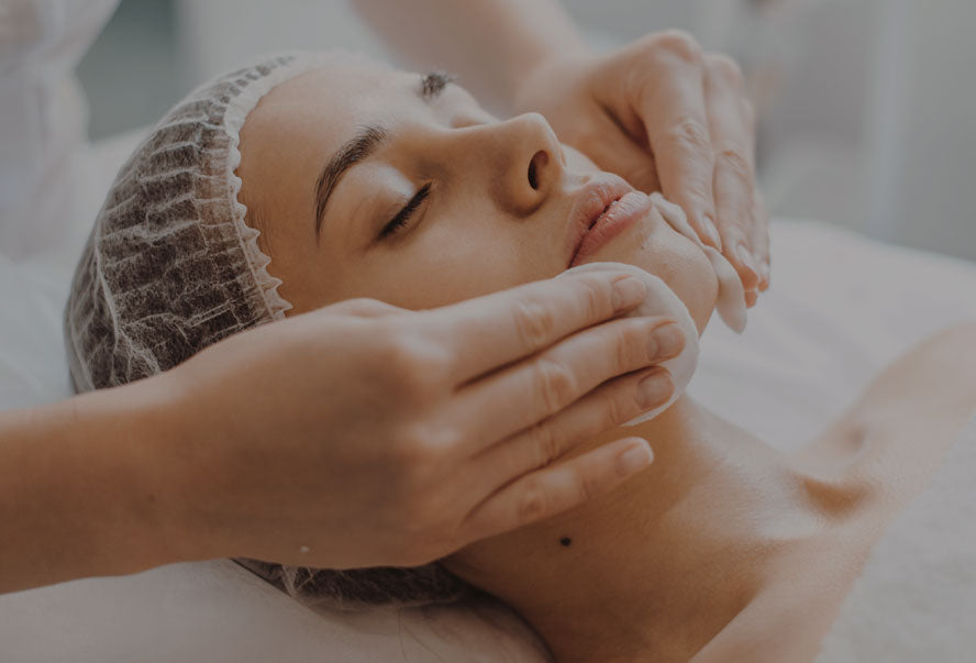 Salon skin experts using Trudermal Glow LED Face Mask